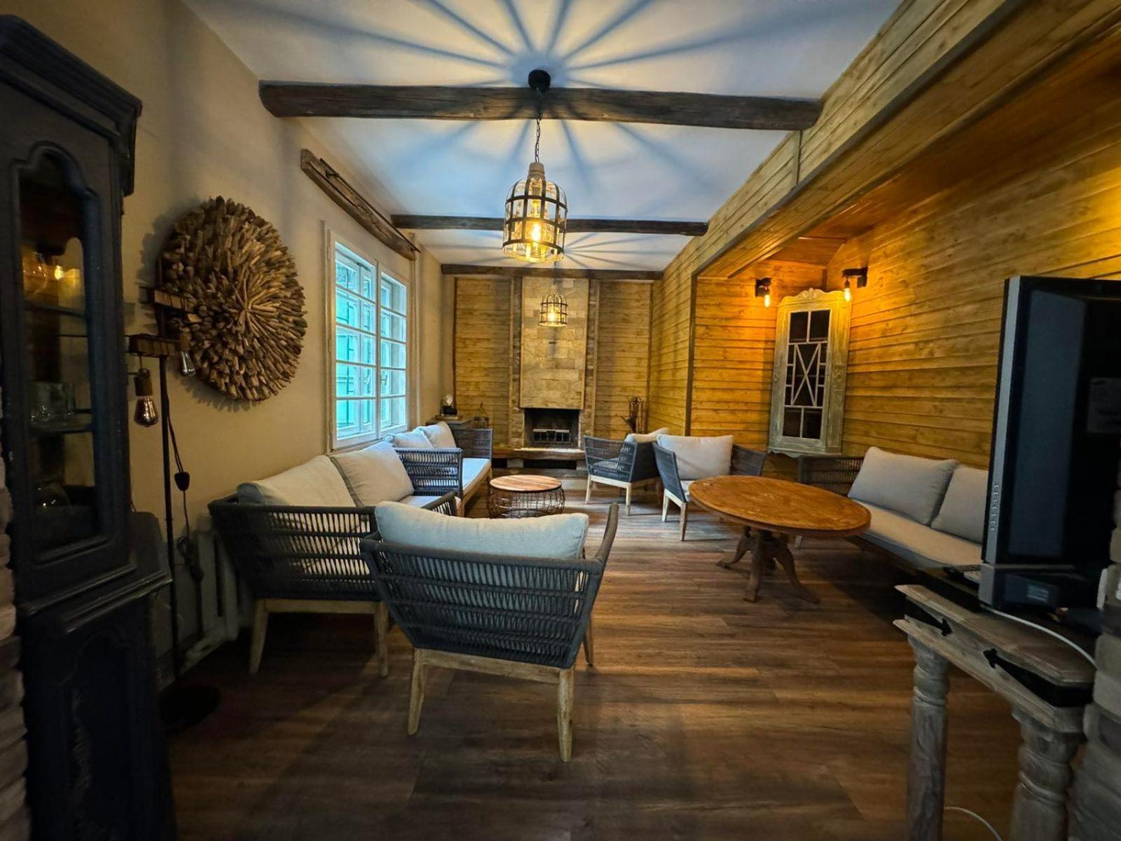 Villa Adis With Hot Pool & Jacuzzi By Bookvillabg Borovets Extérieur photo